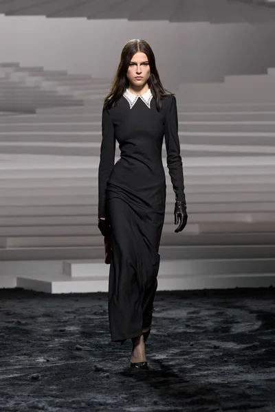 Look 5